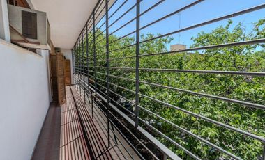 B° BOMBAL - CASA MULTIFUNCIONAL EN VENTA-4 Dormitorios-4 Baños - Ascensor- Piscina