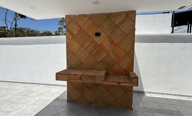 Casa en venta en Coatepec – Diseño vanguardista, habitación en PB y Roof garden