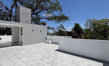 Casa en venta en Coatepec – Diseño vanguardista, habitación en PB y Roof garden