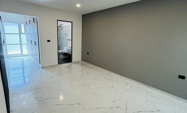 Casa en venta en Coatepec – Diseño vanguardista, habitación en PB y Roof garden