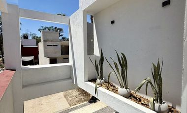 Casa en venta en Coatepec – Diseño vanguardista, habitación en PB y Roof garden