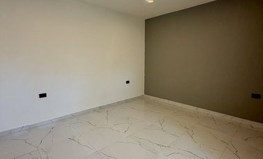 Casa en venta en Coatepec – Diseño vanguardista, habitación en PB y Roof garden