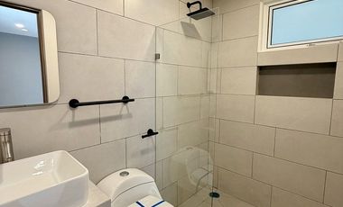 Casa en venta en Coatepec – Diseño vanguardista, habitación en PB y Roof garden