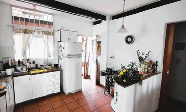 Venta - Casa en Planta Alta en Barrio Echesortu