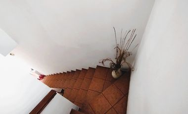 Venta - Casa en Planta Alta en Barrio Echesortu
