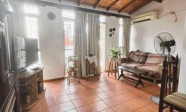 Venta - Casa en Planta Alta en Barrio Echesortu