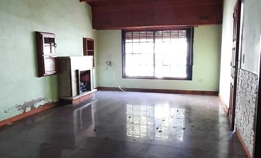 Casa en venta en calle Gallardo al 200 de la ciudad de Viedma, Rio Negro