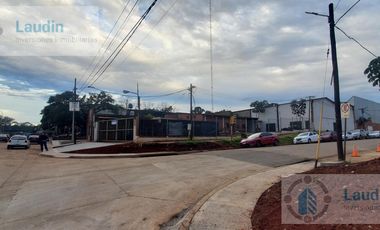 Se vende importante propiedad con amplio depósito - Garupa Limite Posadas