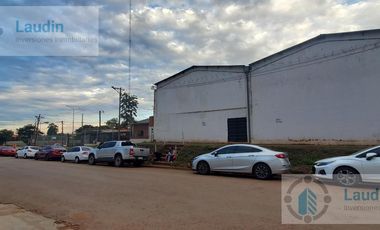 Se vende importante propiedad con amplio depósito - Garupa Limite Posadas