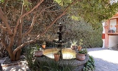 Excelente Casa en Condominio en Venta, En La Parte Baja de Las Aguilas