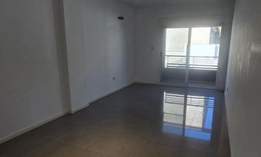 Impecable 2 Ambientes con Patio – San Martín Centro – Excelente Ubicación