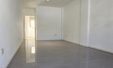 Impecable 2 Ambientes con Patio – San Martín Centro – Excelente Ubicación