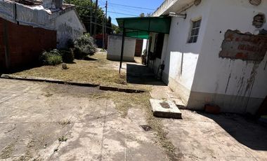 Casa venta Adrogué 2 ambientes