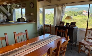 CASA 2 DORMITORIOS EN VENTA - VILLA QUILQUIHUE - JUNIN DE LOS ANDES