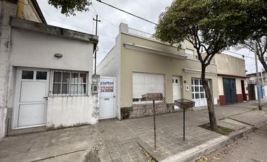 Casa interna a reciclar en San Jorge