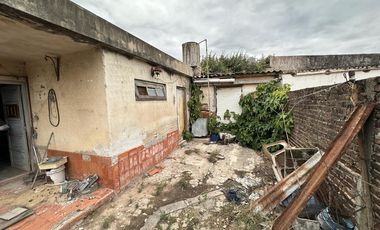 Casa interna a reciclar en San Jorge