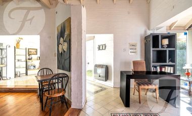 Hotel con vivienda en venta sobre lote propio en esquina, San Pedro – Inversión turística