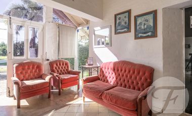 Hotel con vivienda en venta sobre lote propio en esquina, San Pedro – Inversión turística
