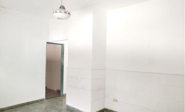 Casa en Venta 8 Ambientes con PH Independiente en Campana