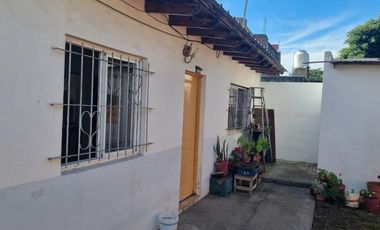 Casa en Venta 8 Ambientes con PH Independiente en Campana