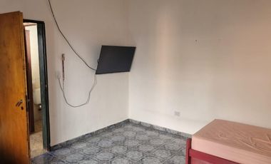 Casa en Venta 8 Ambientes con PH Independiente en Campana
