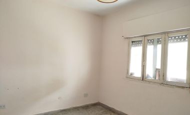 Casa en Venta 8 Ambientes con PH Independiente en Campana