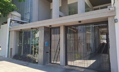 Cochera en venta Banfield Este centro a metros de la estacion