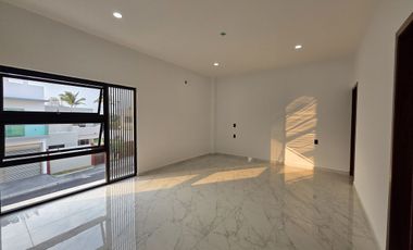 Casa en Venta Lomas Diamante | Alberca Cascada