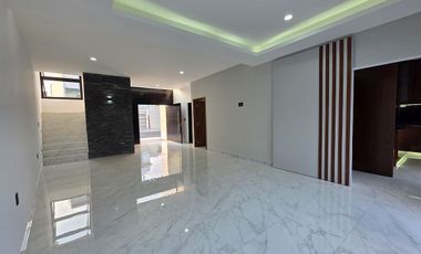 Casa en Venta Lomas Diamante | Alberca Cascada