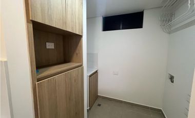 EN ARRIENDO APARTAESTUDIO EN PALMAS COUNTRY CLUB EL POBLADO