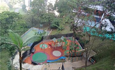 EN ARRIENDO APARTAESTUDIO EN PALMAS COUNTRY CLUB EL POBLADO