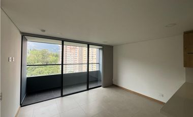 EN ARRIENDO APARTAESTUDIO EN PALMAS COUNTRY CLUB EL POBLADO