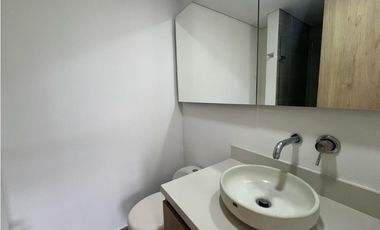 EN ARRIENDO APARTAESTUDIO EN PALMAS COUNTRY CLUB EL POBLADO