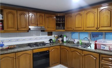 Venta de casa de 4 pisos  en cielo mar conjunto villas del viento