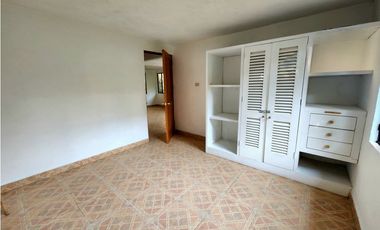 CASA EN RENTA, AVANDARO VALLE DE BRAVO