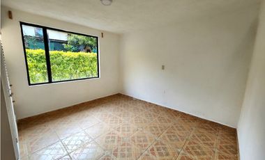 CASA EN RENTA, AVANDARO VALLE DE BRAVO