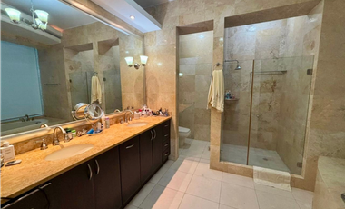 Se Vende Apartamento en Ocean One, Costa del Este
