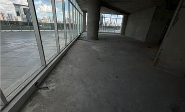 REVOLUTION F&F TOWER TORNILLO / MEZZANINE / TERRAZA / OFICINA 1122M