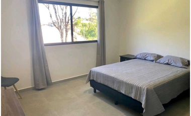 ALQUILER DE CASA EN ALGARROBOS RESIDENCIAL PRIVADO AMOBLADO