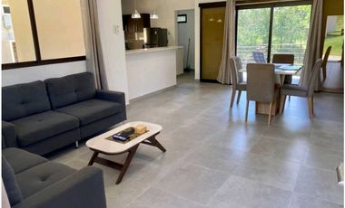 ALQUILER DE CASA EN ALGARROBOS RESIDENCIAL PRIVADO AMOBLADO