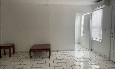 CASA EN VENTA ALTOS DE SANTA MARIA