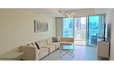SE ALQUILA EN PH YACHT CLUB - AVENIDA BALBOA - AMOBLADO