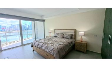 SE ALQUILA EN PH YACHT CLUB - AVENIDA BALBOA - AMOBLADO