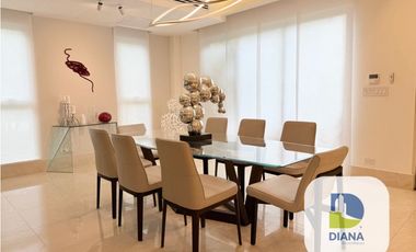 Venta de casa en Santa María