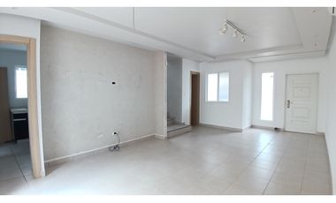 Venta casa Ph Victoria, Brisas del Golf