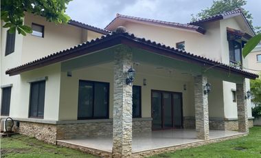 Venta de Casa en Senderos de Cruces – Clayton – SP