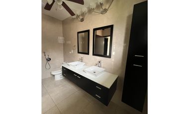 Venta de Casa en Senderos de Cruces – Clayton – SP