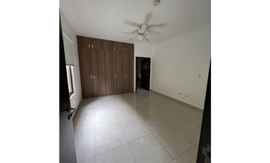 Venta de Casa en Senderos de Cruces – Clayton – SP