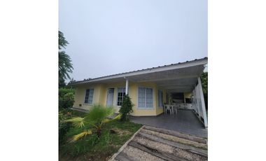 CASA EN VENTA EN  SPIRO Y TUYU VALERIA DEL MAR