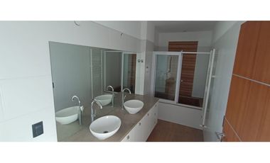 Casa en Venta La Yaya Quincho, Piscina y Vista Montaña
